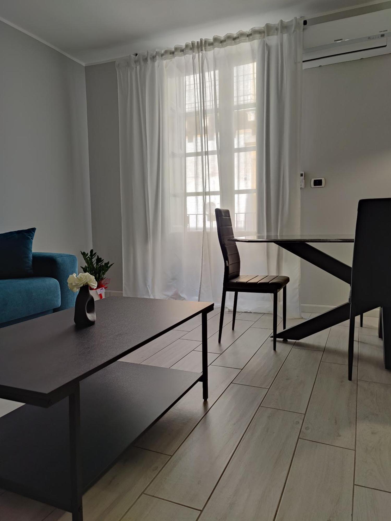 Apartamento Delph'S House CTA Exterior foto